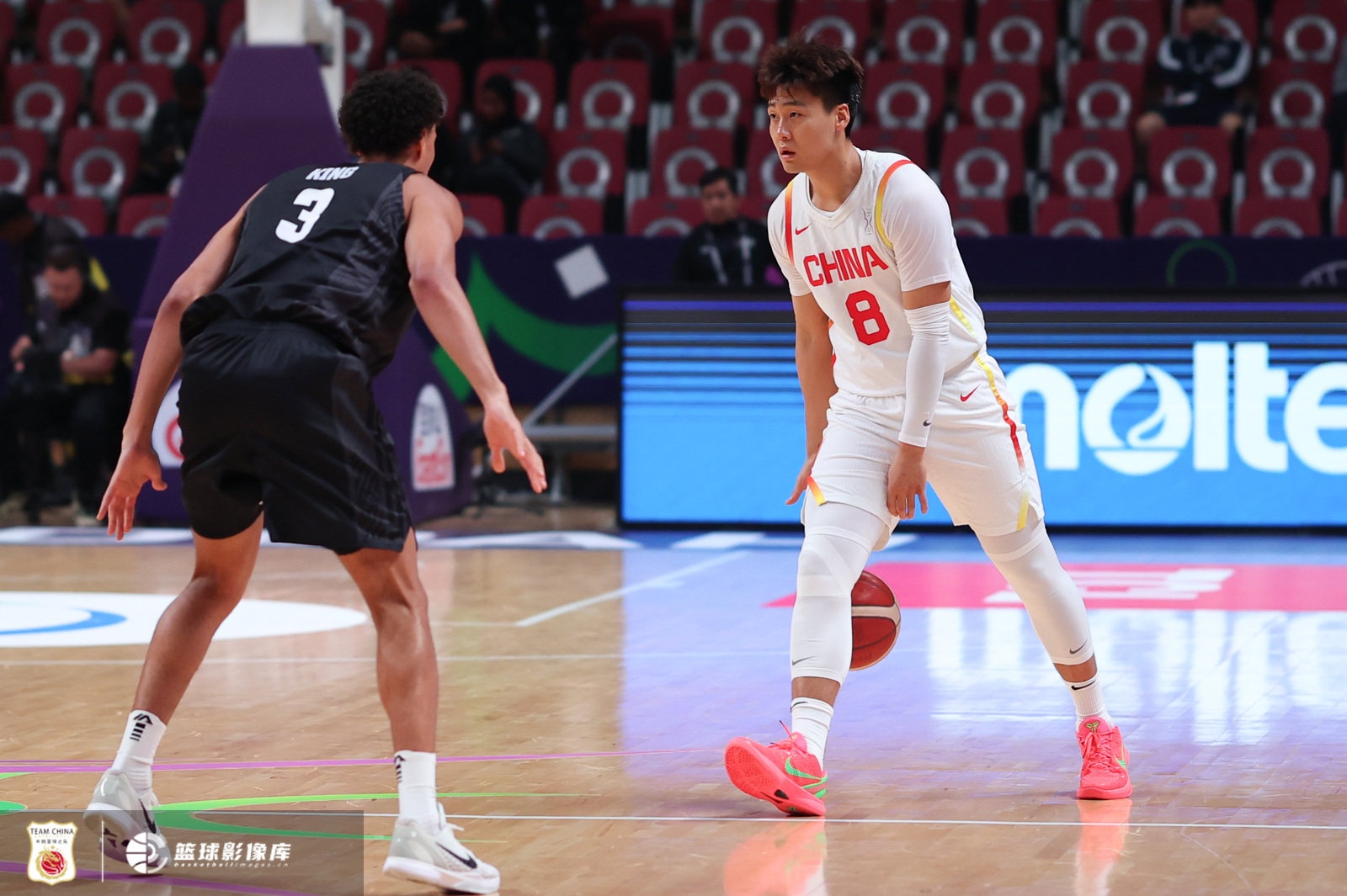 网页版登录入口-赵睿扛起球队展现MVP风采 这样的中国男篮令人倾心