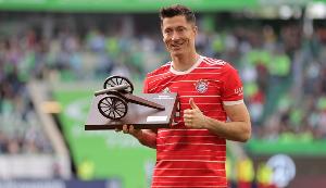 开云体育-生日快乐!莱万德甲打进312球,赛事历史仅少于盖德-穆勒