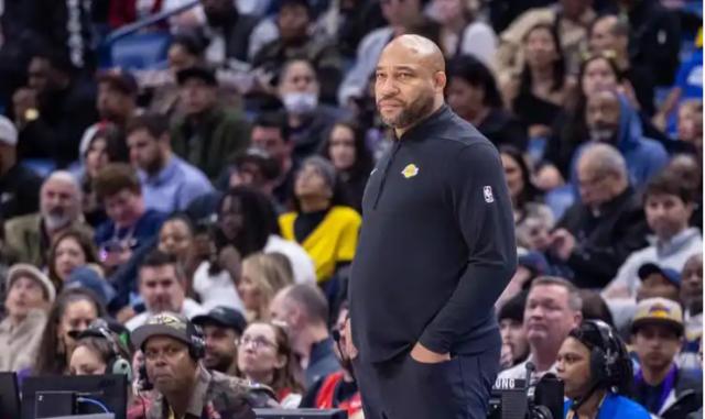 开云体育-季中赛11胜0负未尝败绩！湖人是否后悔解雇哈姆？